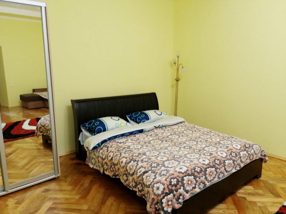 Apartment Ak. Kuchera Street Lviv Exterior foto